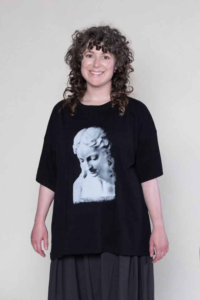 Bäne Tee (Goddess)