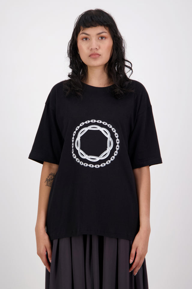 Reiji Tee (Chains) Black **SAMPLE** SIZE 10/12