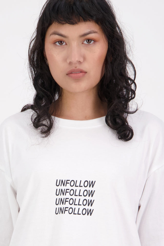 Reiji Tee (Unfollow) White