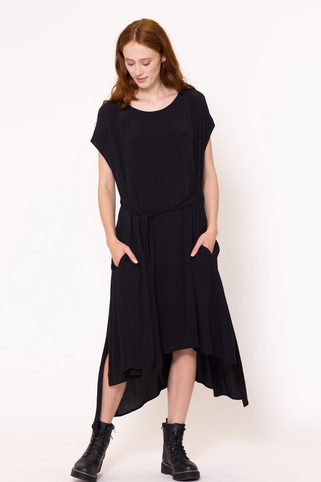 Devotion Dress (Black)