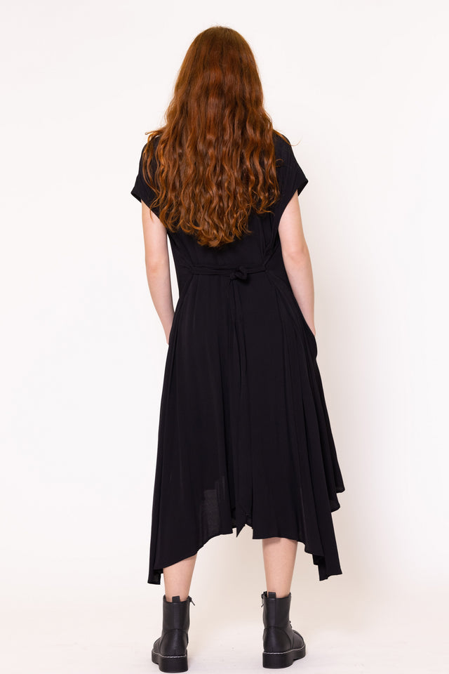 Devotion Dress (Black)