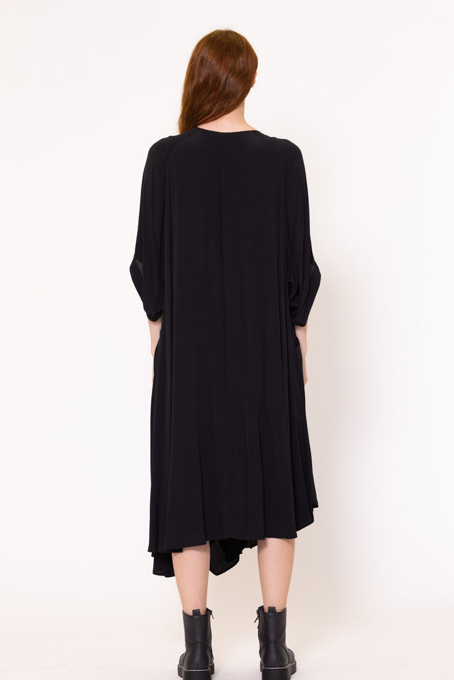 Dormant Dress (Black)