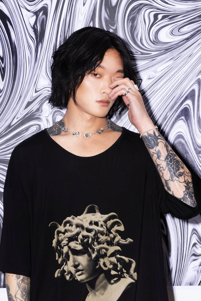 Phena Tee (Medusa Print)